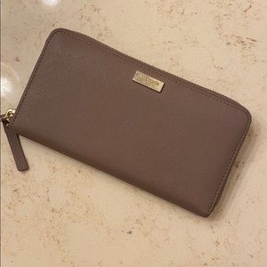 Kate Spade Nude Wallet